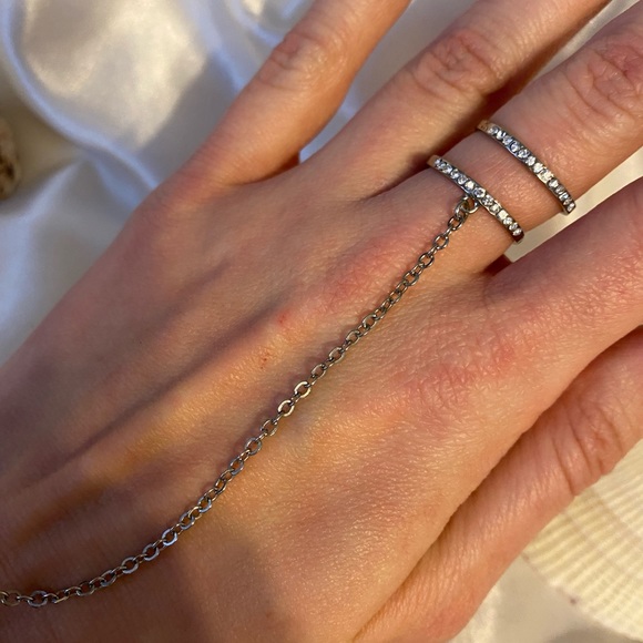 Silver Bracelet chained with silver diamond gemmed ring 💍 - Picture 10 of 13